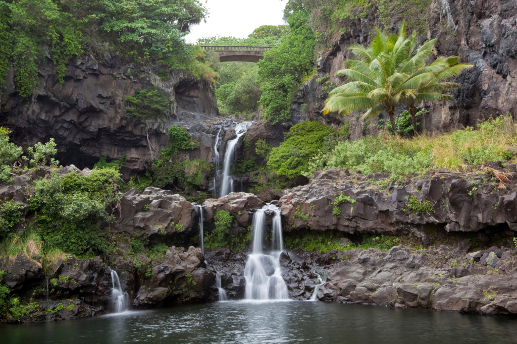 seven sacred pools in hana maui hawaii