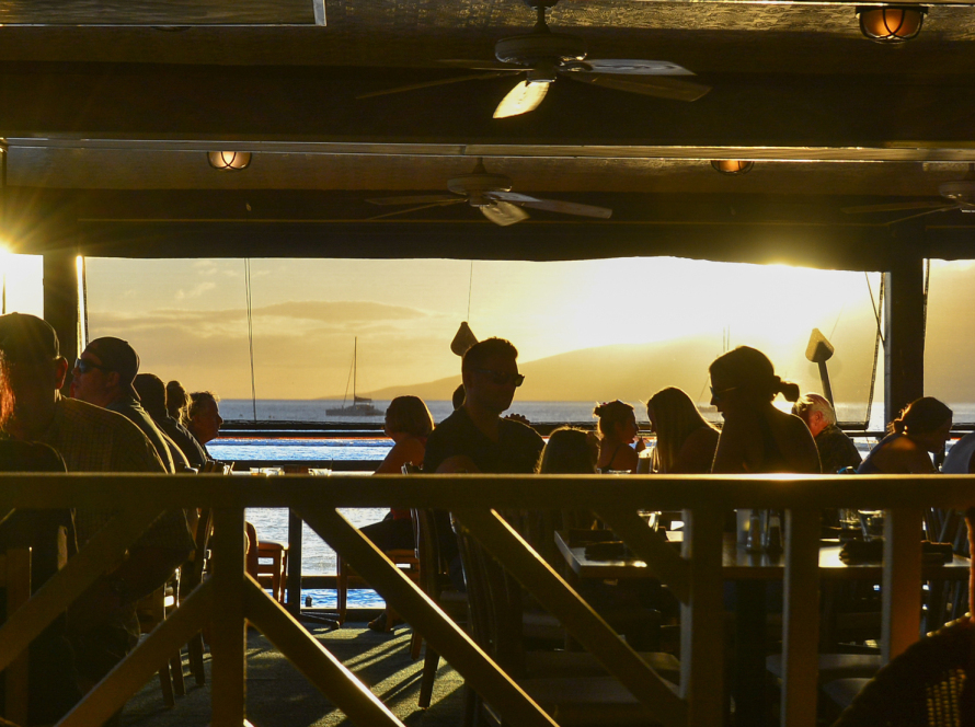 Romantic sunset dinner on maui